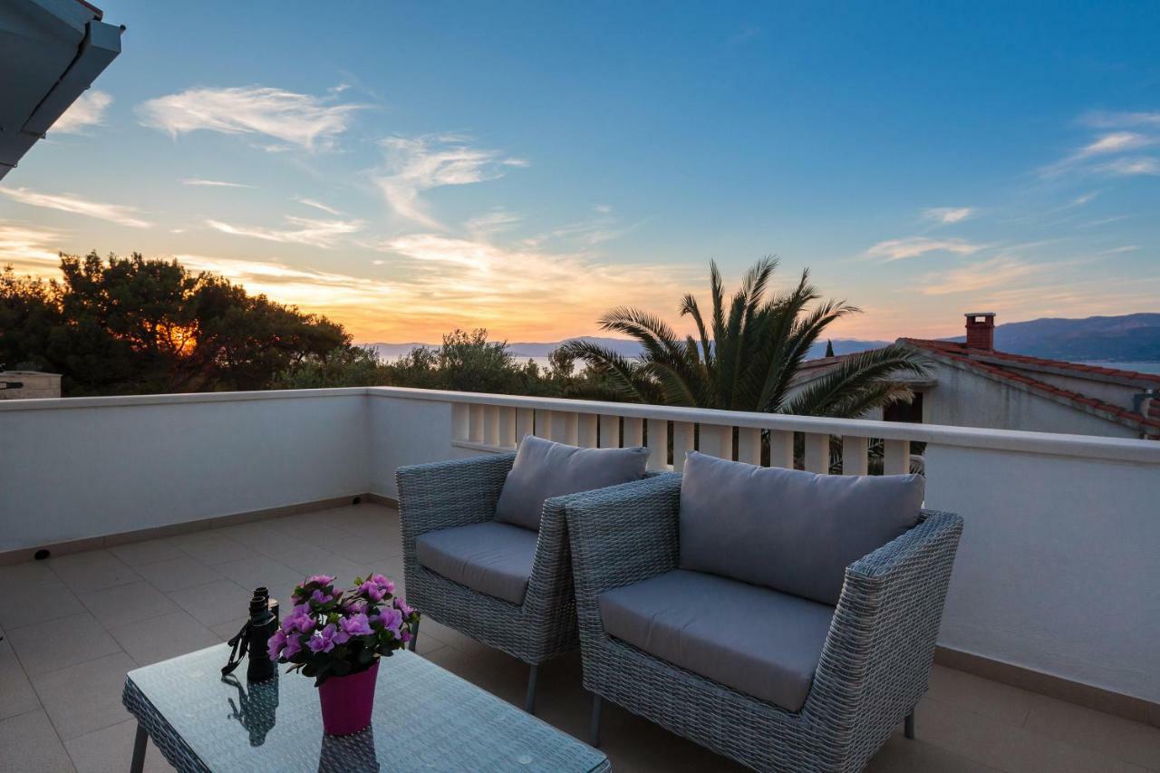 סופטאר Holiday Home Brac מראה חיצוני תמונה