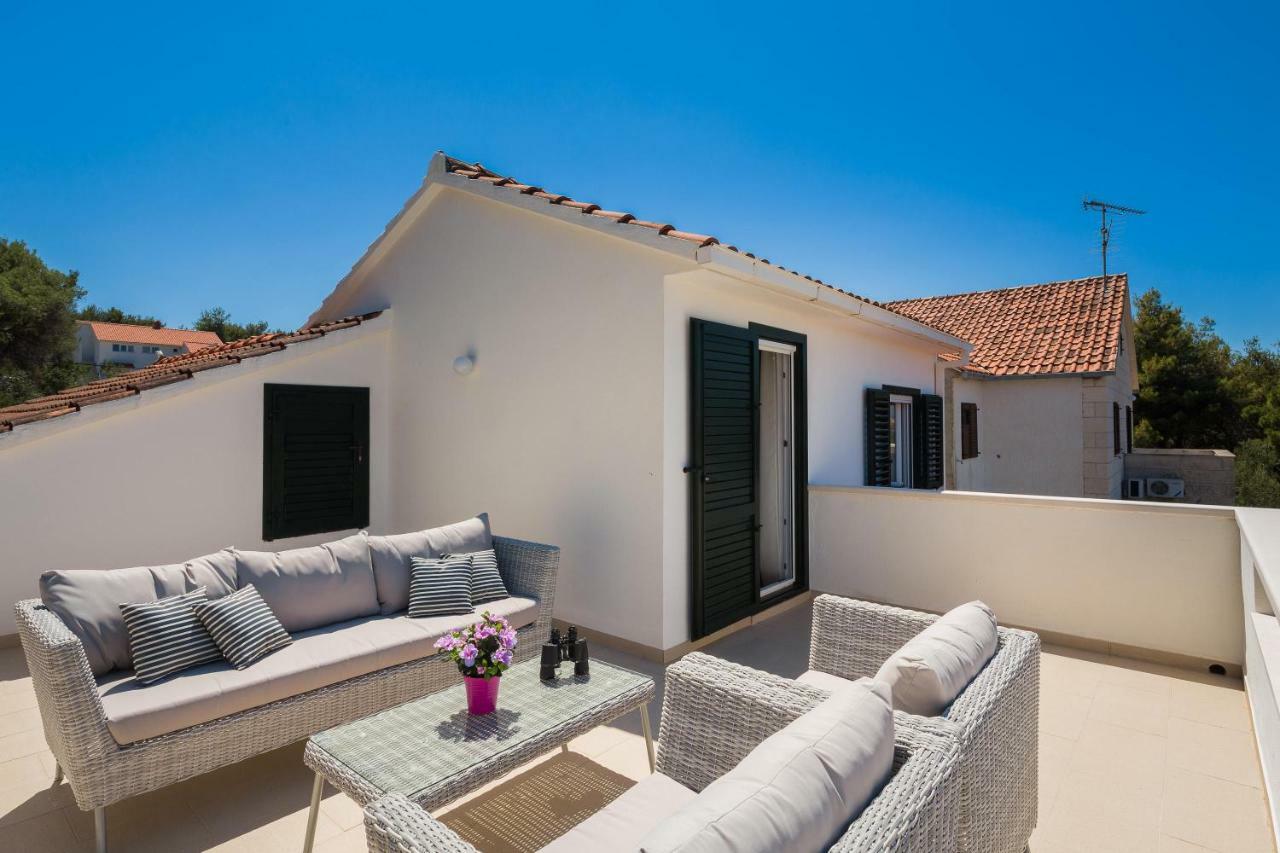סופטאר Holiday Home Brac מראה חיצוני תמונה
